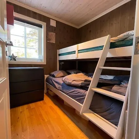 Modern At Budor, Close To Hamar And Loten, 1,5 From Oslo Nyaraló