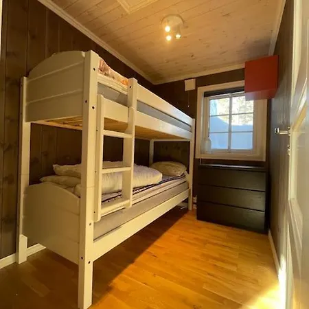 Modern At Budor, Close To Hamar And Loten, 1,5 From Oslo Nordset