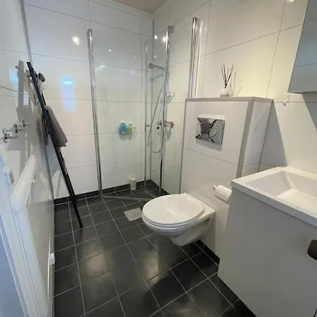 Modern At Budor, Close To Hamar And Loten, 1,5 From Oslo Semesterbostad